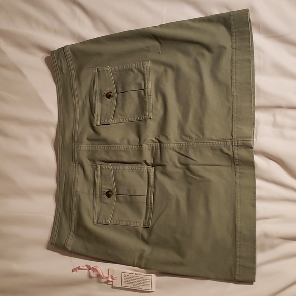 Vineyard Vines Utility Skirt Olive- 14 - Picture 2 of 3